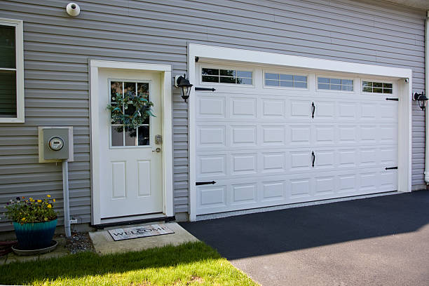 24/7 Emergency Garage Door Roller Replacement experts in Parkersburg, WV